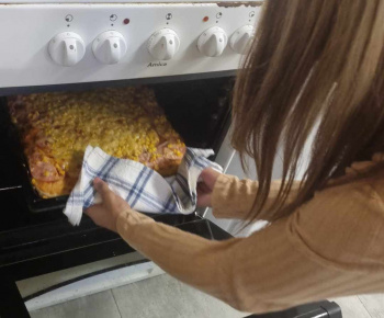 ROZVOJOVÝ TÍM V AKCII / Pečenie pizze - krúžok varenia. - foto