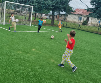 ROZVOJOVÝ TÍM V AKCII / Pohybová aktivita - Futbal. - foto