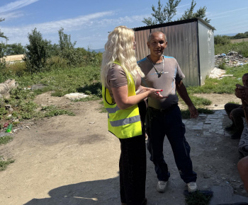 ROZVOJOVÝ TÍM V AKCII / Sociálne poradenstvo v prirodzenom rodinnom prostredí klientov - foto