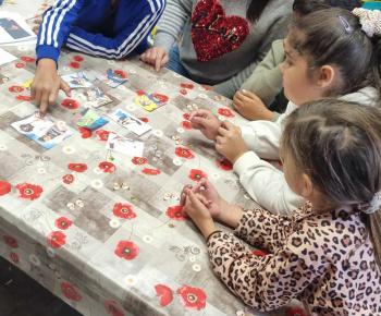 ROZVOJOVÝ TÍM V AKCII / Riziká internetu. - foto