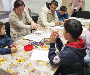 ROZVOJOVÝ TÍM V AKCII / Dôkladné umývanie rúk. - foto