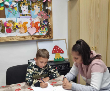 ROZVOJOVÝ TÍM V AKCII / Precvičovanie počítania a písmena M. - foto