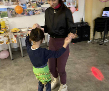 ROZVOJOVÝ TÍM V AKCII / Fašiangový karneval - foto