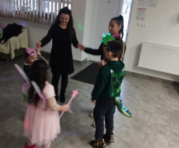 ROZVOJOVÝ TÍM V AKCII / Fašiangový karneval - foto
