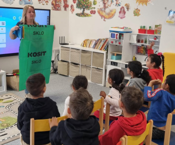 ROZVOJOVÝ TÍM V AKCII / Kam patrí odpad - foto