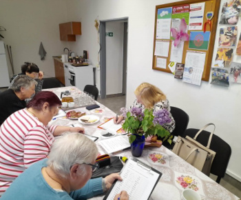 ROZVOJOVÝ TÍM V AKCII / Tréning pamäti a pohybové cvičenie - foto