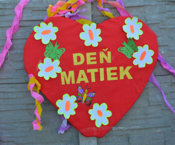Deň matiek
