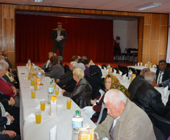Úcta k starším 11.10.2015