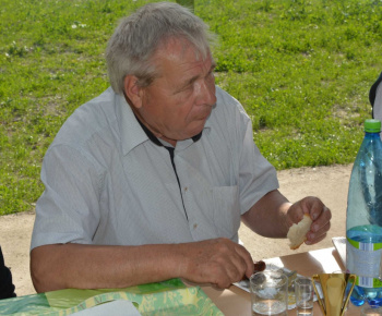 Opekacka dochodcov