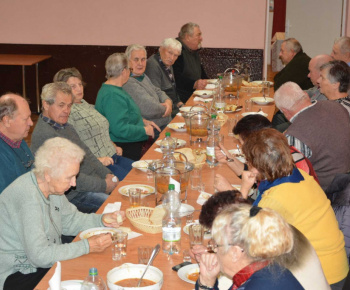 Katarínska kapustnica a pečenie vianočných oblátok