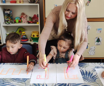 ROZVOJOVÝ TÍM V AKCII / Montessori - foto